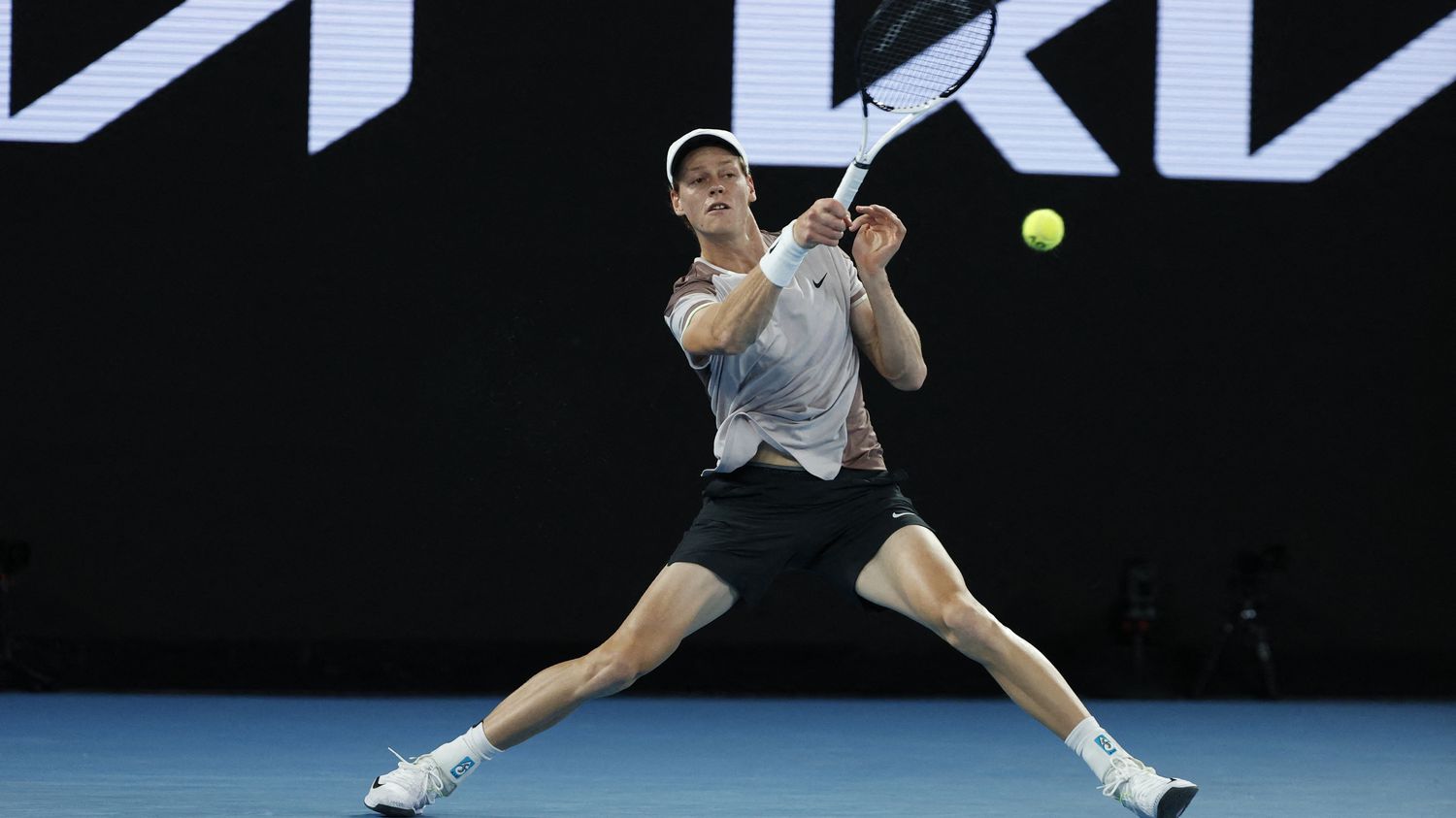 Australian Open 2024: Jannik Sinner, a stone in Novak Djokovic's shoe?