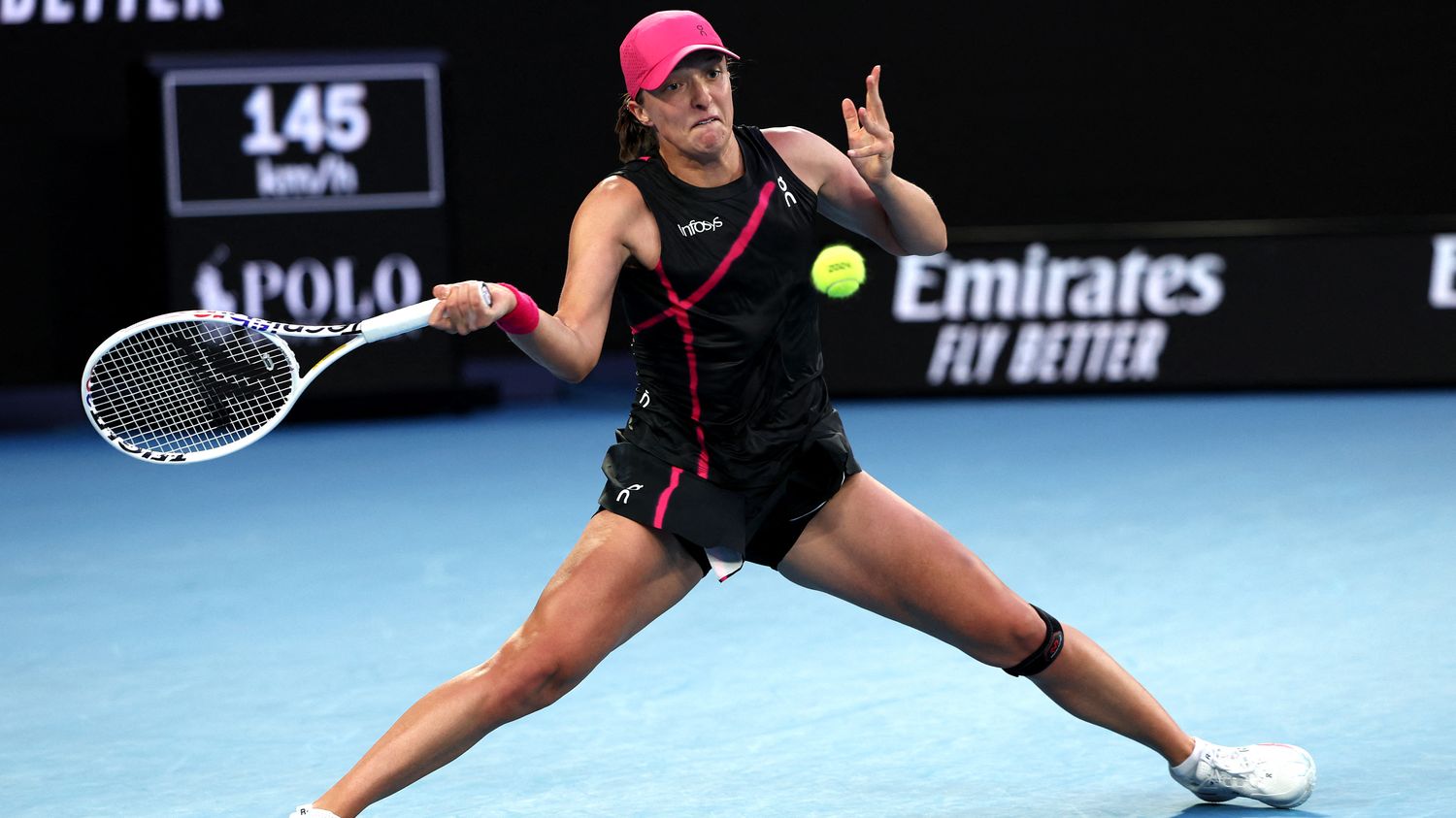 Australian Open: world number one tennis player Iga Swiatek defeated in the 3rd round by Linda Noskova, 50th in the world