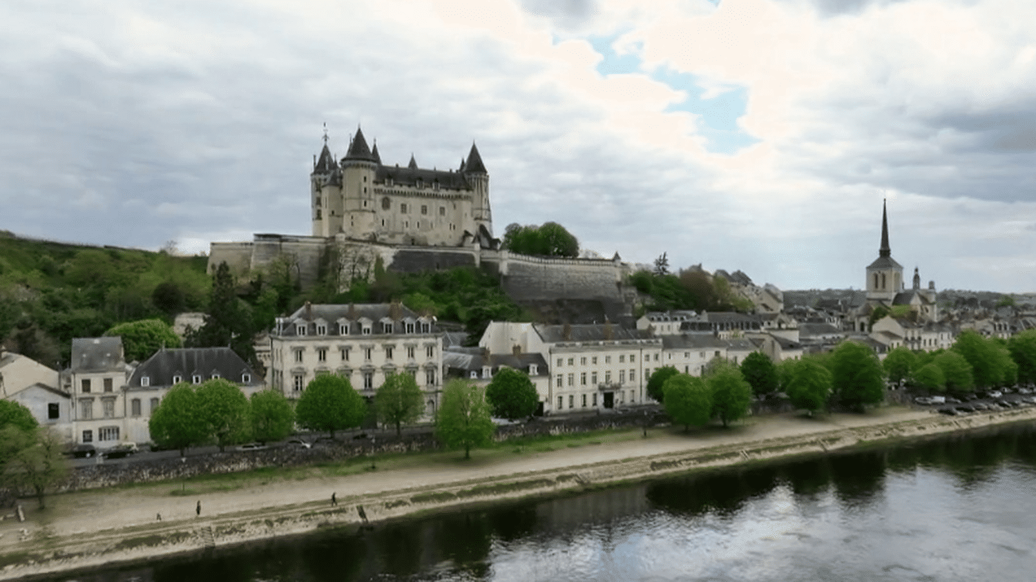 Heritage: Saumur Castle, a medieval palace on the banks of the Loire
